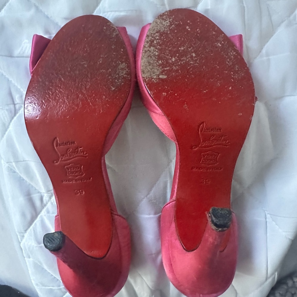 Women’s Christian  louboutin heels size 39 (US 8) - Picture 9 of 11